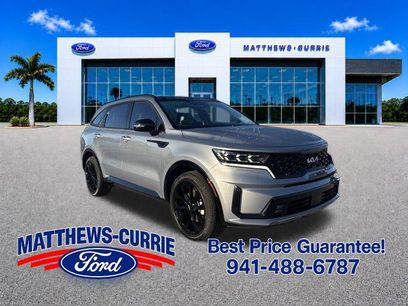 Used 2023 Kia Sorento SX