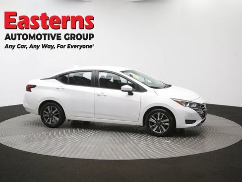 Used 2024 Nissan Versa SV FWD image 45