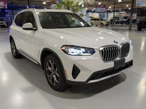 Used 2023 BMW X3 xDrive30i w/ Premium Package w/ZPA AWD/4WD image 5