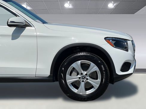 Certified 2018 Mercedes-Benz GLC 300 4MATIC image 34