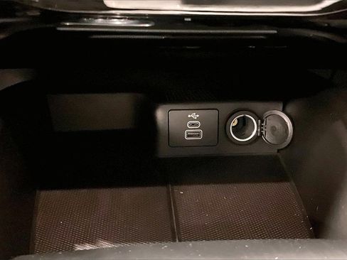 Certified 2025 Ford Escape ST-Line Select w/ Tech Pack #1 image 27