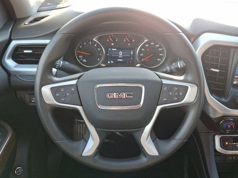 Certified 2023 GMC Acadia SLE w/ Driver Convenience Package image 23