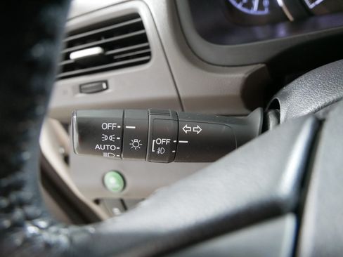 Used 2012 Honda CR-V EX-L image 32