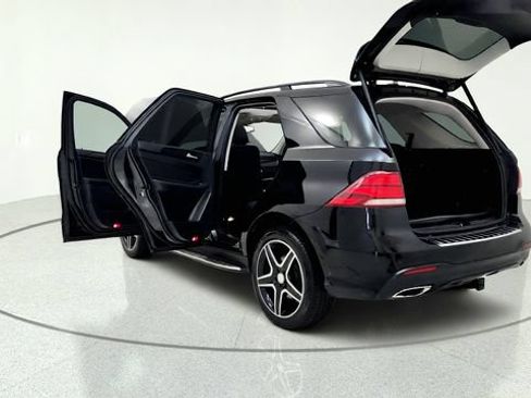 Used 2016 Mercedes-Benz GLE 400 4MATIC image 16