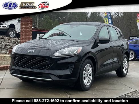 Used 2021 Ford Escape S image 3