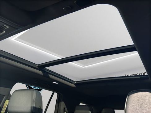 Used 2023 GMC Yukon Denali image 45