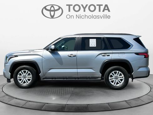 Used 2025 Toyota Sequoia SR5 AWD/4WD image 3