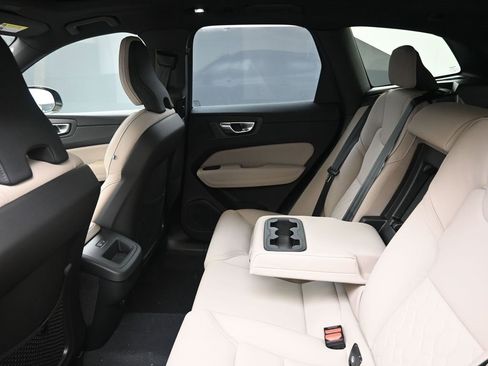 New 2026 Volvo XC60 B5 Plus w/ Protection Package Premier image 18