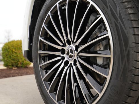 New 2026 Mercedes-Benz GLC 300 4MATIC image 13