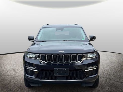 Used 2024 Jeep Grand Cherokee Limited w/ Luxury Tech Group II AWD/4WD image 5