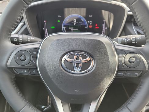 Used 2024 Toyota Corolla Cross AWD Hybrid w/ Convenience Package image 29