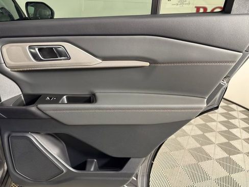 New 2026 Ford Explorer Active image 25