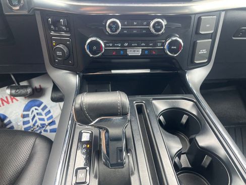 Used 2023 Ford F150 Lariat image 19