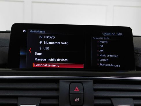 Used 2019 BMW 330i xDrive Wagon AWD/4WD image 53