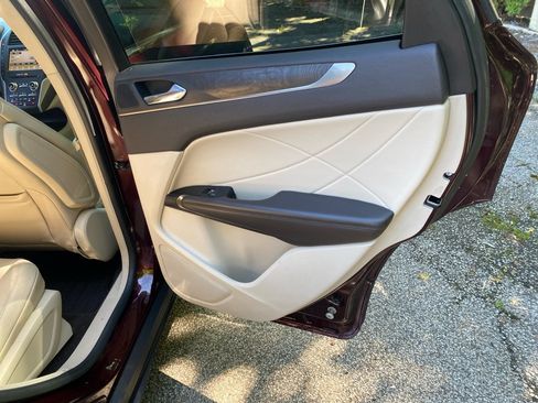 Used 2018 Lincoln MKC Reserve w/ Lincoln MKC Climate Package AWD/4WD image 26