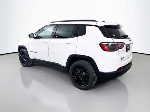 New 2026 Jeep Compass Latitude image 5