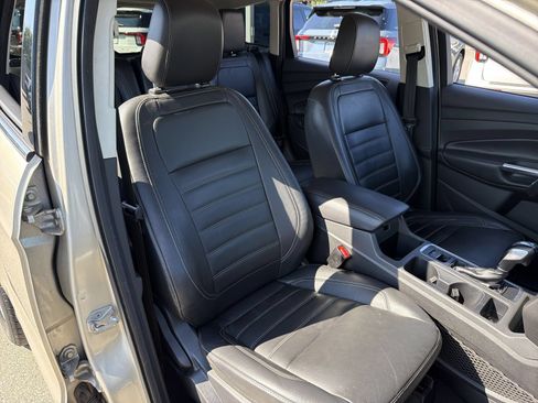 Used 2018 Ford Escape SEL AWD/4WD image 22