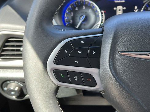 Used 2026 Chrysler Pacifica Select FWD image 20