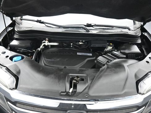 Used 2017 Honda Pilot LX image 54