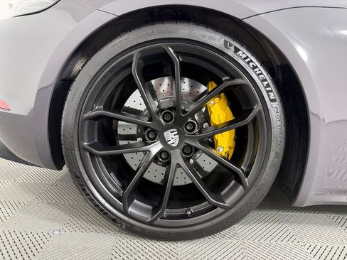 Certified 2023 Porsche 718 Boxster Spyder image 13