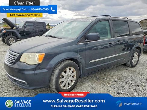 Used 2013 Chrysler Town & Country Touring FWD image 1