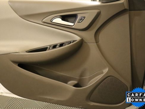 Used 2021 Chevrolet Malibu LS FWD image 34