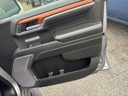 Used 2023 GMC Sierra 1500 Denali w/ Denali Reserve Package image 12