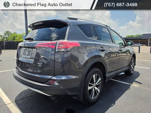 Used 2016 Toyota RAV4 XLE AWD/4WD image 7