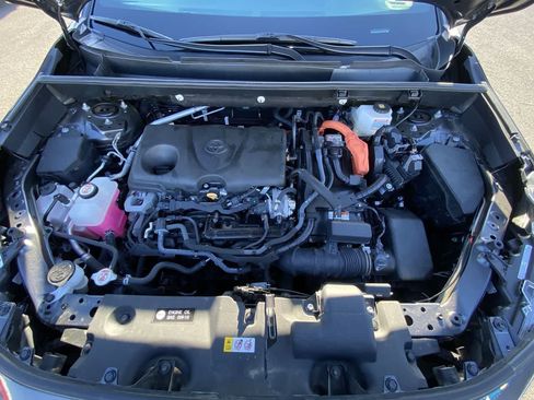 Certified 2024 Toyota RAV4 XSE AWD/4WD image 25