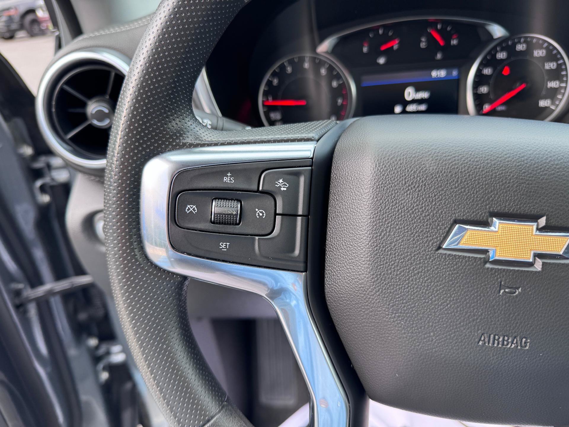 Used 2025 Chevrolet Blazer LT w/ Convenience Package AWD/4WD image 22