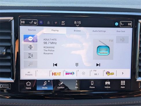 New 2026 Chrysler Pacifica Pinnacle image 18