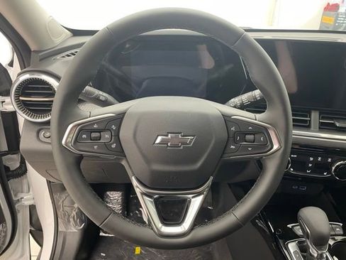 New 2026 Chevrolet Trax ACTIV w/ Driver Confidence Package FWD image 12
