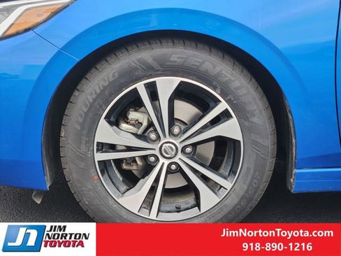 Used 2023 Nissan Sentra SV image 14