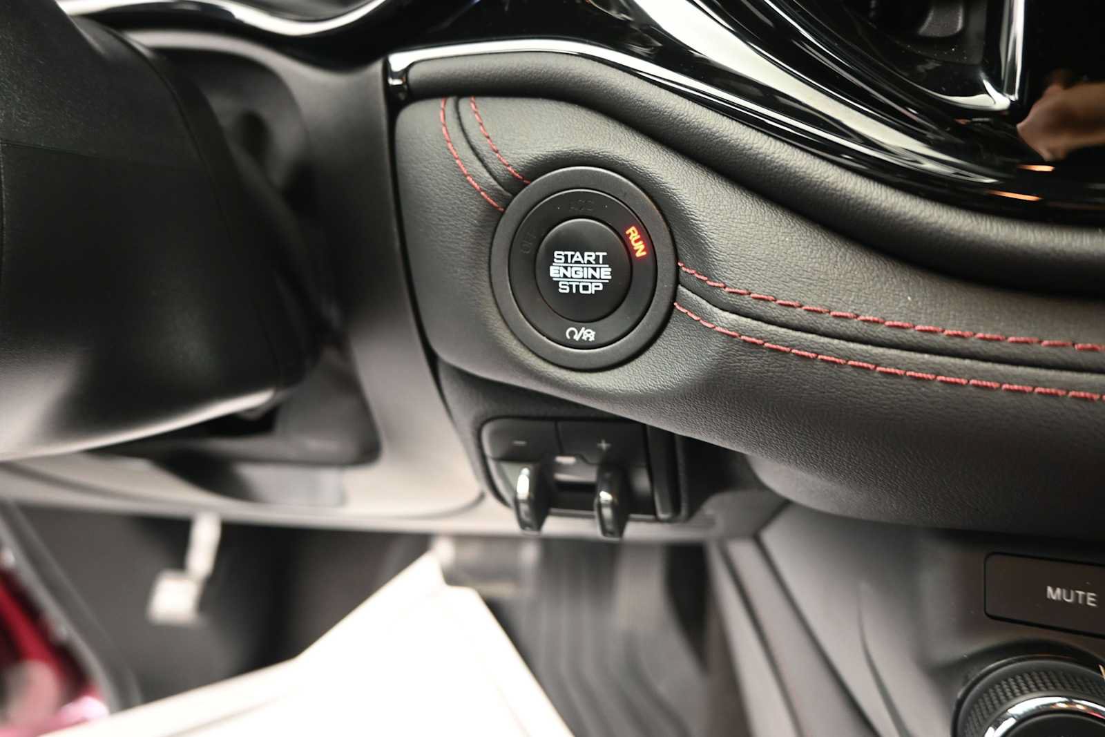 Used 2022 Dodge Durango R/T AWD/4WD image 15