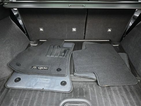 Used 2019 INFINITI QX50 Essential w/ Premium Audio Package image 17