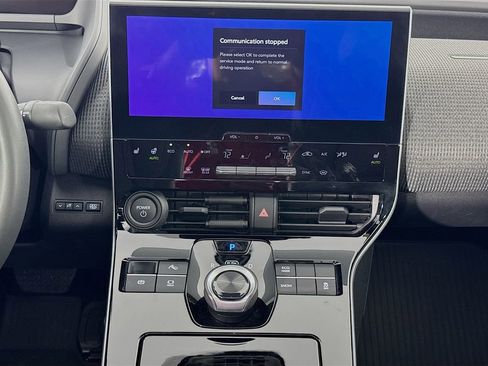 Used 2024 Toyota bZ4X XLE w/ Weather Package image 37