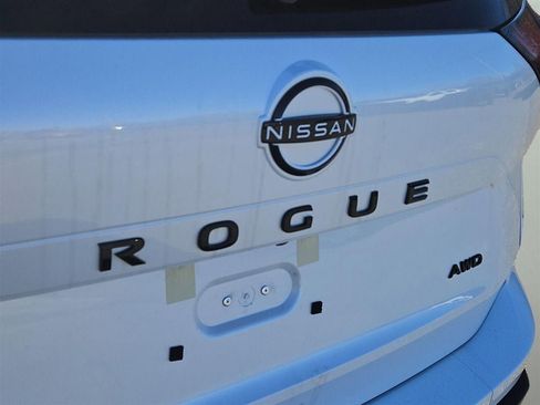 New 2026 Nissan Rogue SV AWD/4WD image 3