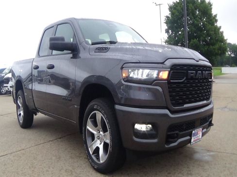 Certified 2025 RAM 1500 Tradesman AWD/4WD image 4