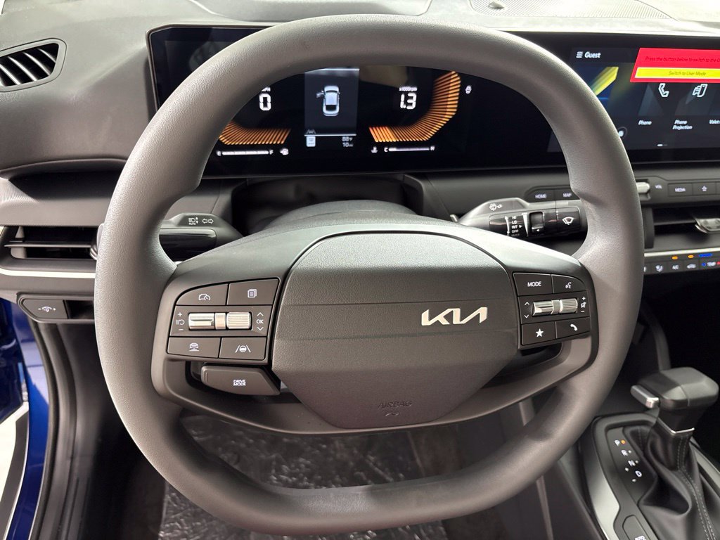 New 2026 Kia K4 FWD image 30