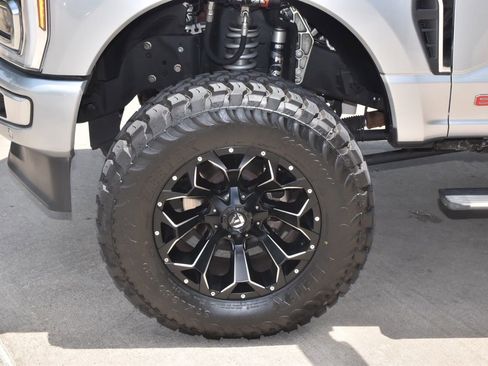 Used 2024 Ford F250 Limited w/ FX4 Off-Road Package AWD/4WD image 45
