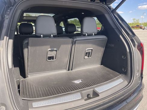 Certified 2024 Cadillac XT6 Premium Luxury w/ LPO, Floor Liner Package AWD/4WD image 7