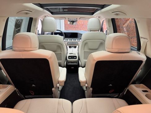 Certified 2024 Mercedes-Benz GLS 450 4MATIC image 29