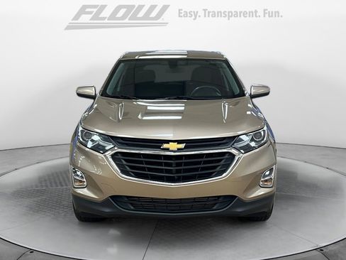 Used 2018 Chevrolet Equinox LT image 3