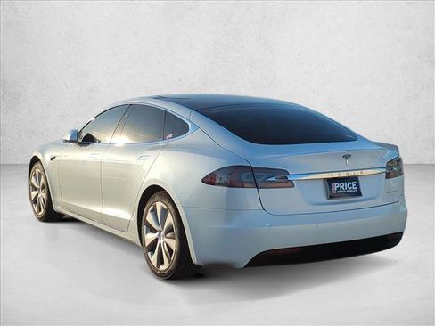 Used 2020 Tesla Model S Long Range image 8