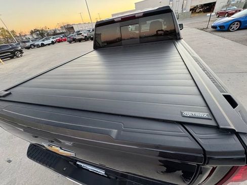 Used 2024 Chevrolet Silverado 1500 LTZ w/ LTZ Convenience Package II image 30