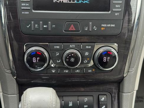 Used 2017 Buick Enclave Leather AWD/4WD image 14
