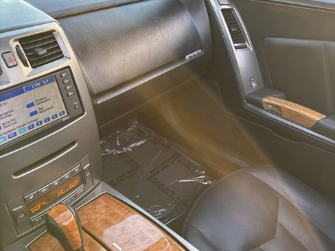 Used 2004 Cadillac XLR 2DR CONV image 50