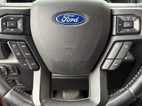 Used 2018 Ford F150 XLT w/ Equipment Group 302A Luxury AWD/4WD image 18