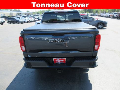 Certified 2020 GMC Sierra 1500 Elevation w/ Elevation Value Package AWD/4WD image 9