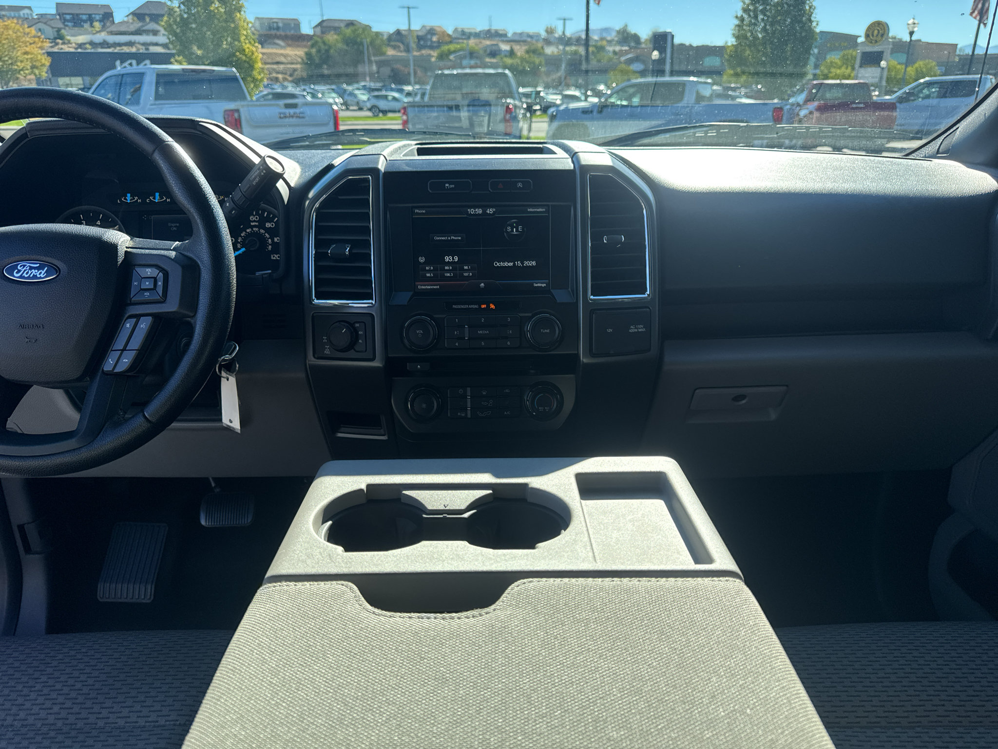 Used 2015 Ford F150 XLT w/ Equipment Group 302A Luxury AWD/4WD image 9